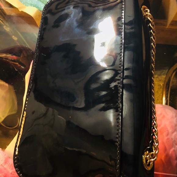 Almost new authentic  Michael kors black purse - Picture 4 of 8